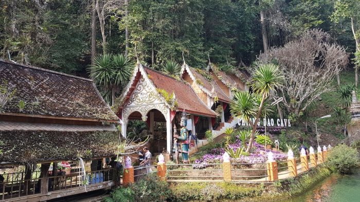 Entrance to Chiang Dao Cave